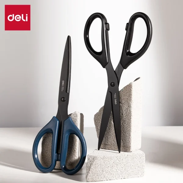 Tesoura Deli E6010 (cor mista)